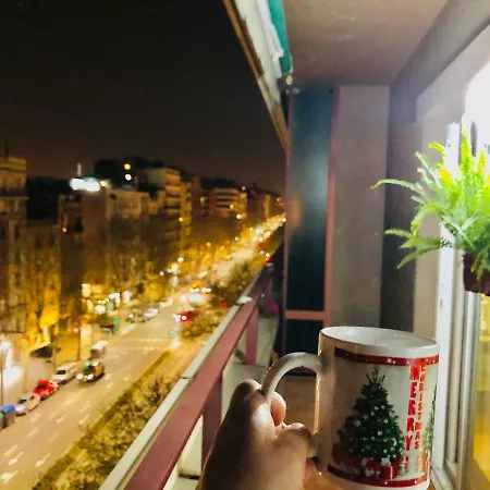 Your Second In With Private And Private Bathroom Close To Montjuic, Pl Espana, La Rambla, Ferry Port Homestay Barcelona